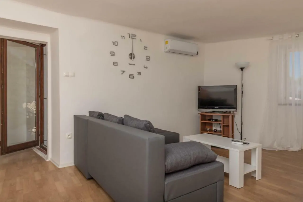 App Cor2 Apartment Selce
