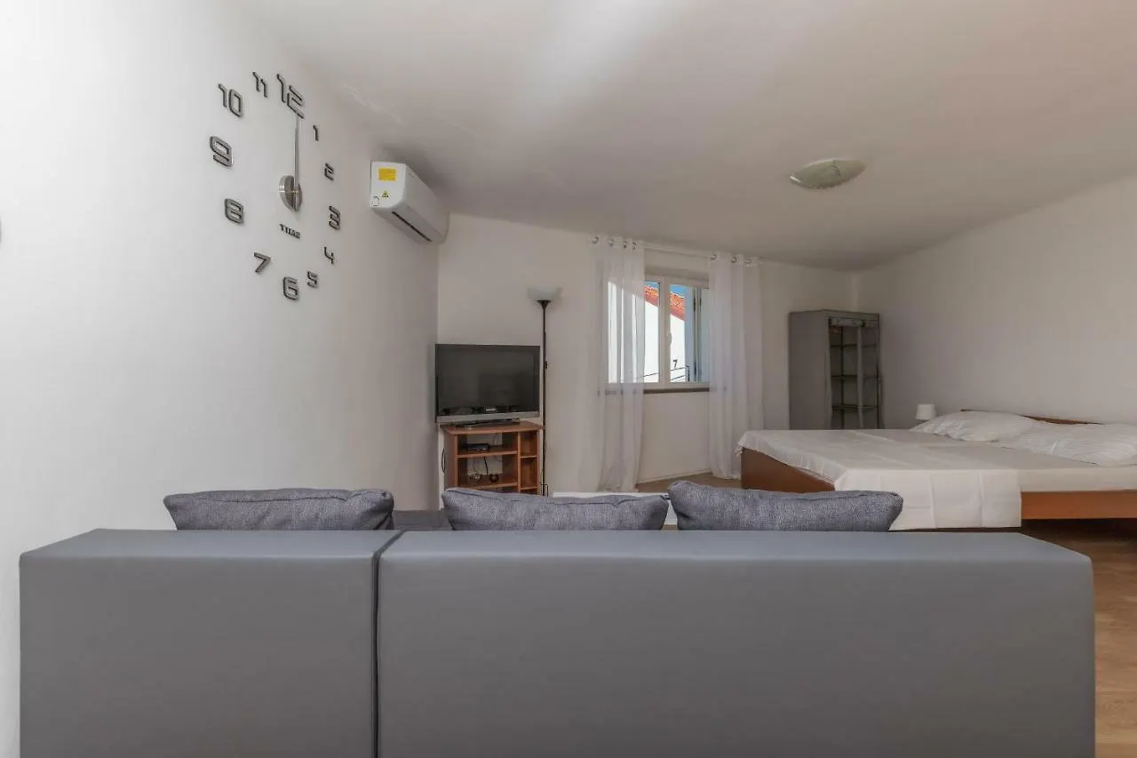 App Cor2 Apartment Selce